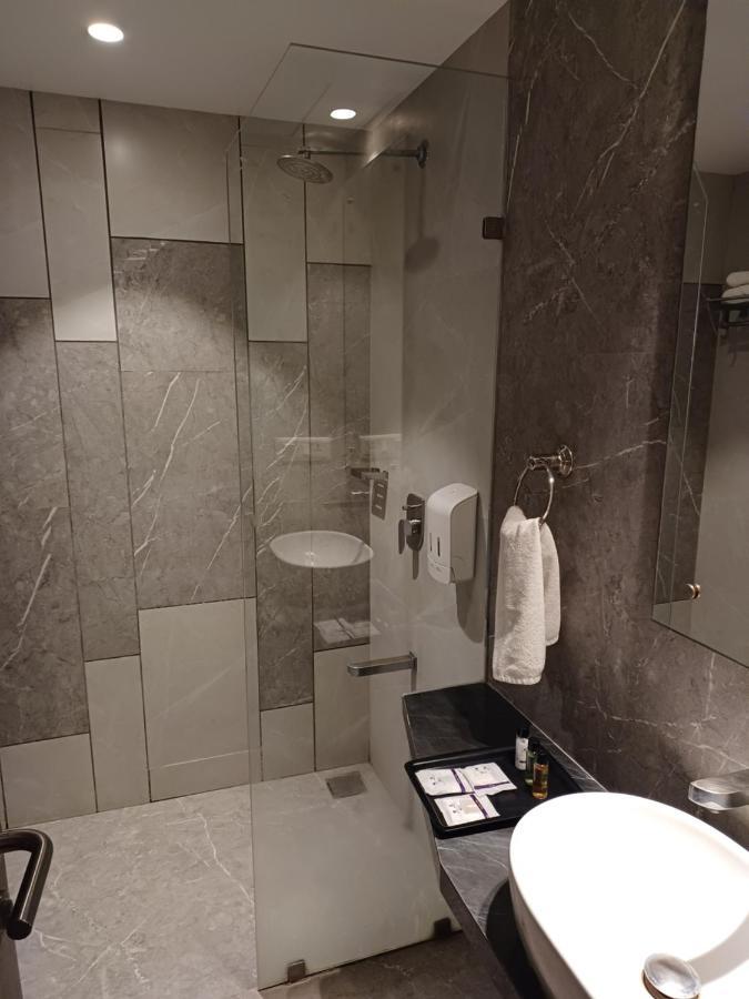 Click Hotel Aurangabad Exterior foto
